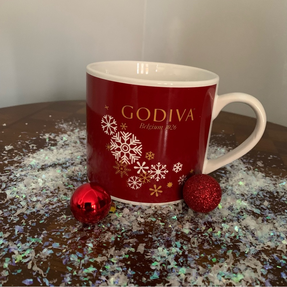 Large Christmas Godiva Mug